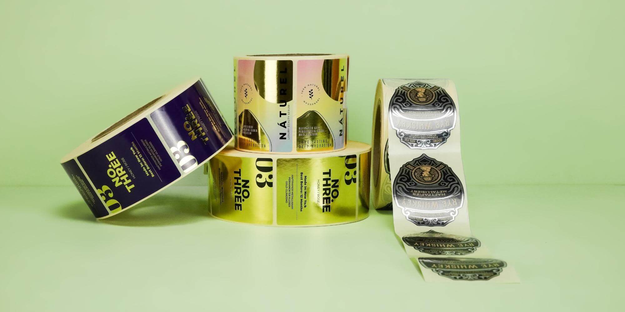 Etichette con diverse finiture