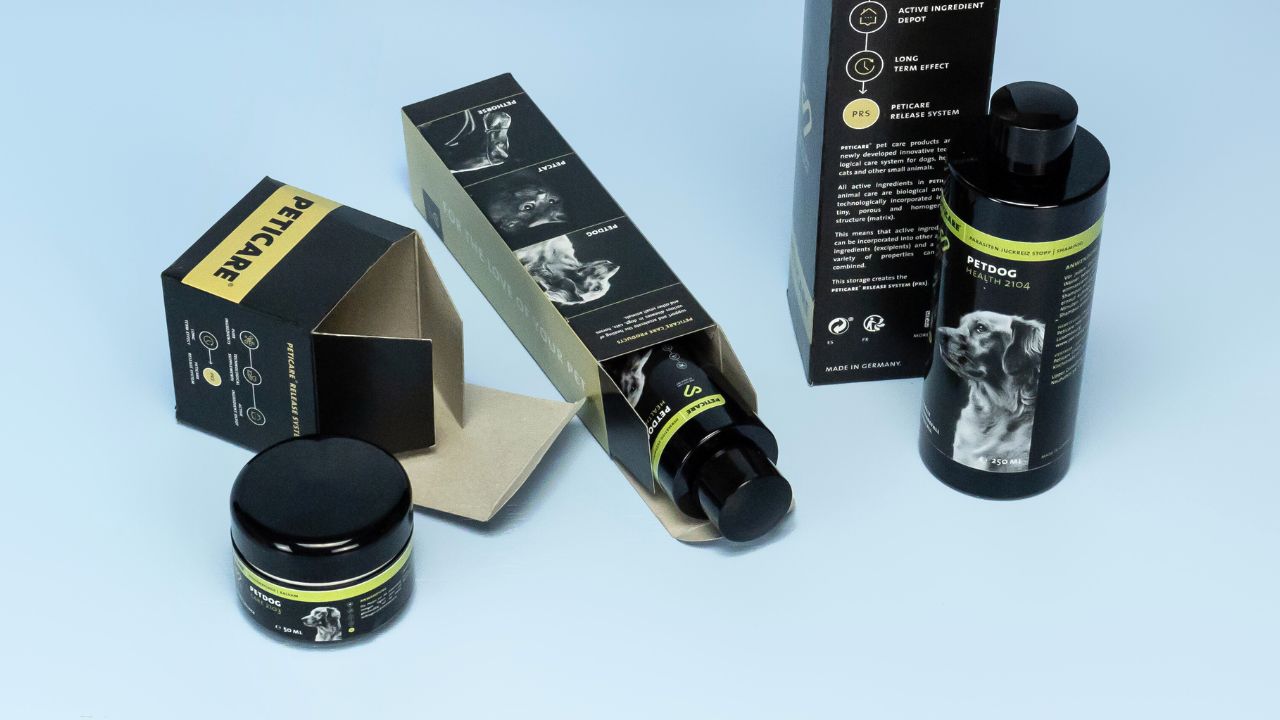 PE-Etiketten auf rundem Gebinde