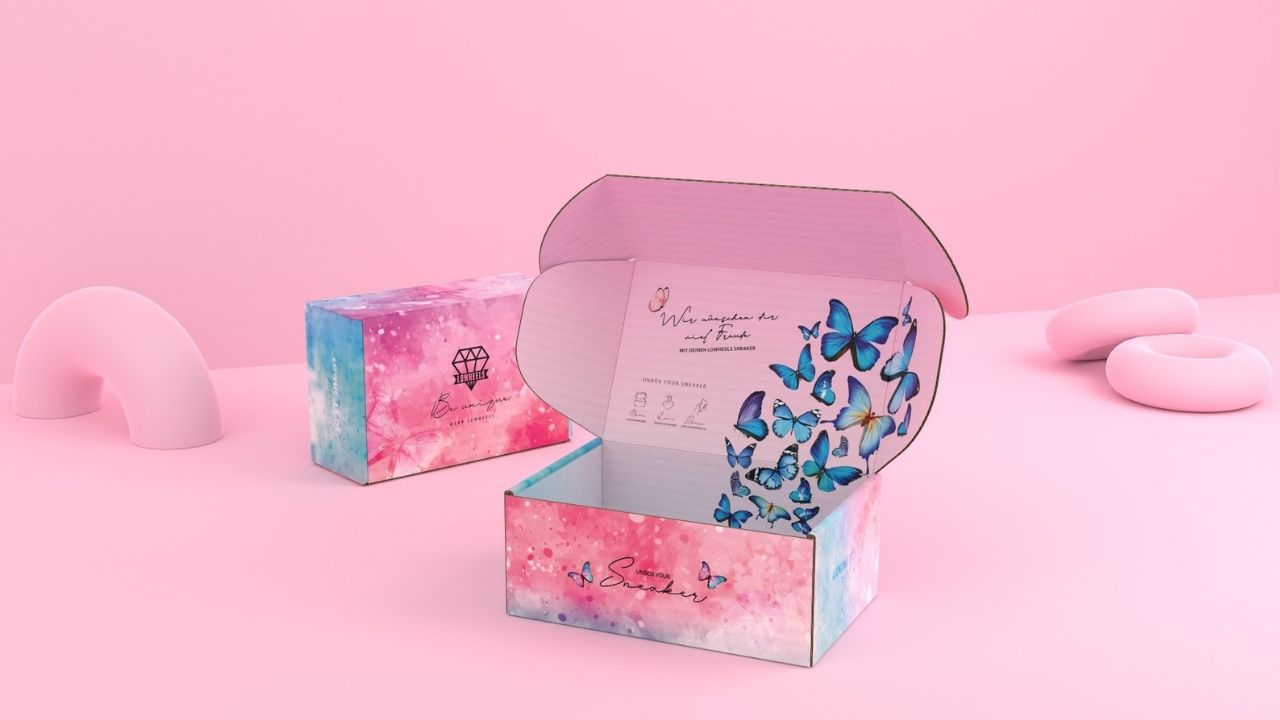 Klappdeckelkarton innen und außen bedruckt Klappdeckelkarton innen und außen bedruckt